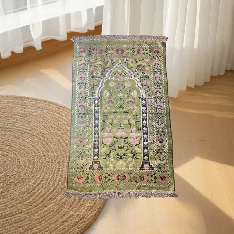 Portable Thin Middle East Ethnic Style Flower Gold Thread Worship Carpet